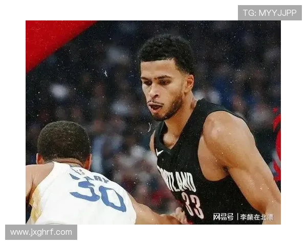 波斯特击地神助攻引爆全场 库里外线三分精准命中点燃激情